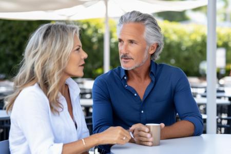 Mastering the Transition from Online to Offline Dating in Your 50s